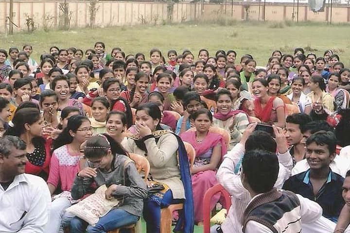 Damyanti Raj Anand Government Degree College campus in Budaun, Uttar Pradesh, India — photo 5