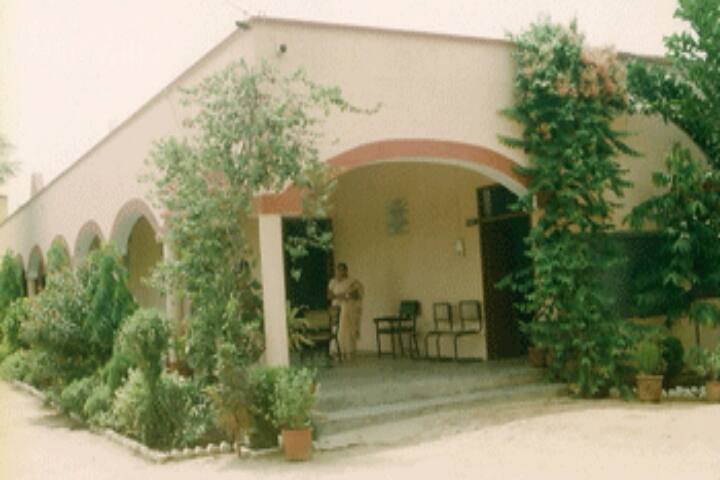 Maharaja Agrasen Kanya Mahavidyalaya campus in Muzaffarnagar, Uttar Pradesh, India — photo 1