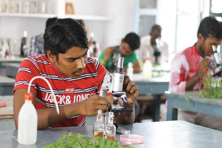 Sri Bijivemula Veera Reddy Degree College campus in Kadapa, Andhra Pradesh, India — photo 4