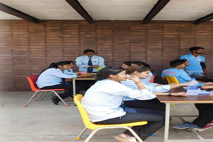 Manorama Institute of Management and Technology campus in Agra, Uttar Pradesh, India — photo 3