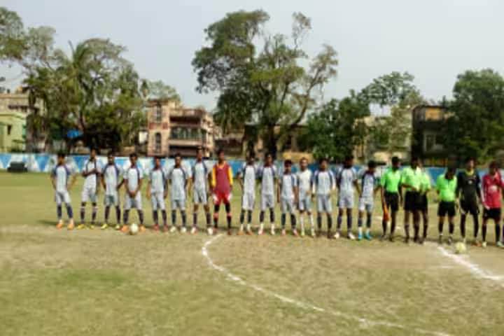 Rishi Bankim Chandra College campus in Kolkata, West Bengal, India — photo 3