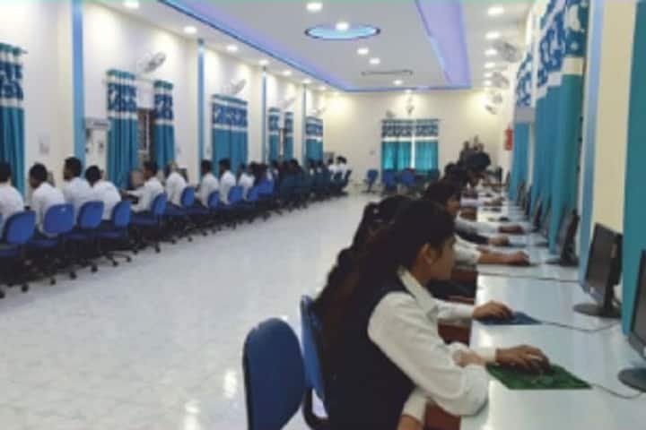 Post Graduate College campus in Ghazipur, Uttar Pradesh, India — photo 5