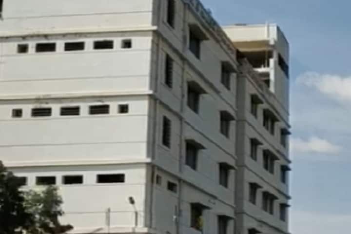 Sri Sai Krishna Degree College campus in Kurnool, Andhra Pradesh, India — photo 1