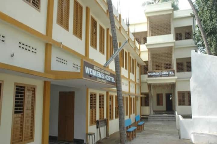 Sri YN College campus in Bhimavaram, Andhra Pradesh, India — photo 5