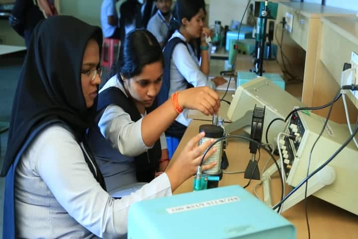 KMEA Engineering College campus in Ernakulam, Kerala, India — photo 4