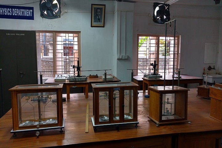 Rishi Bankim Chandra Evening College campus in Kolkata, West Bengal, India — photo 4