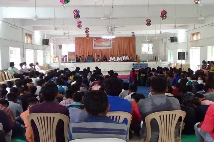 Smt PR Patel Arts College campus in Patan, Gujarat, India — photo 4