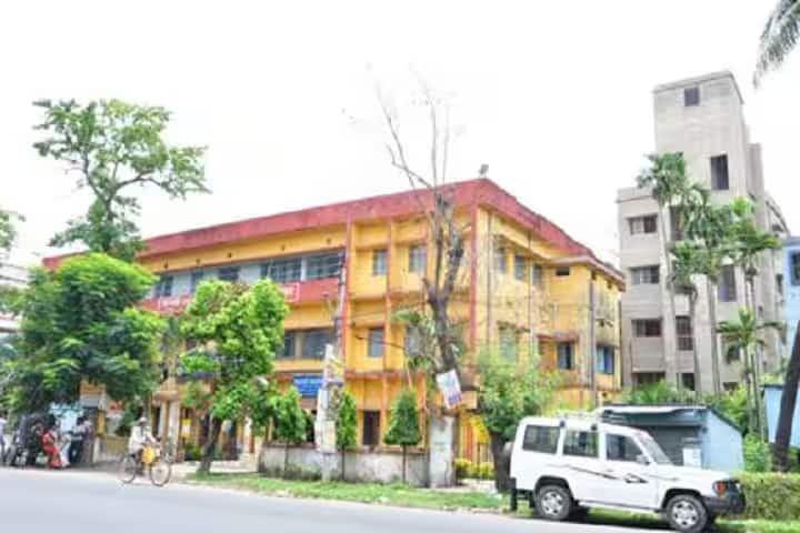 Panihati Mahavidyalaya campus in Kolkata, West Bengal, India — photo 2