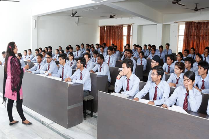 Shivalik College of Engineering campus in Dehradun, Uttarakhand, India — photo 2