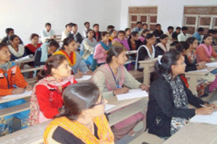 Shree BP Brahmbhatt Arts and MH Guru Commerce College campus in Mehsana, Gujarat, India — photo 6