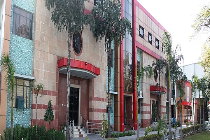 Institute of Management Education campus in Ghaziabad, Uttar Pradesh, India — photo 1