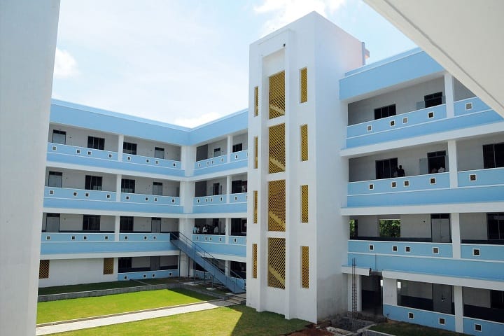 Sasurie College of Arts and Science campus in Vijayamangalam, Tamil Nadu, India — photo 1