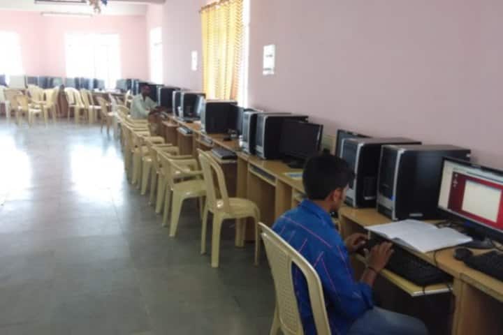 Vedavathi Government First Grade College campus in Hiriyur, Karnataka, India — photo 3