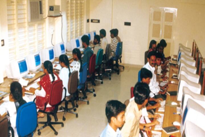 TSR and TBK Degree College campus in Visakhapatnam, Andhra Pradesh, India — photo 5