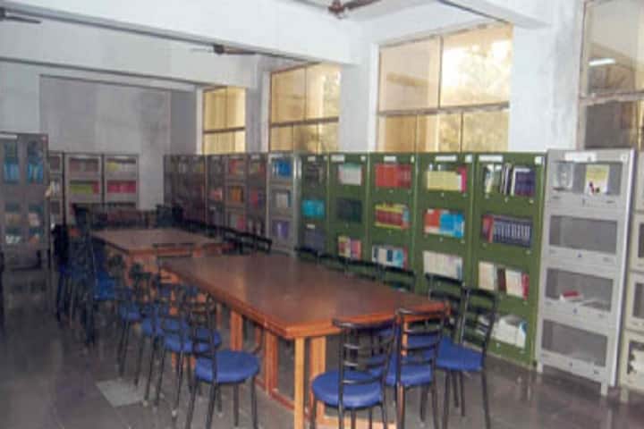Rohit Memorial PG College campus in Sultanpur, Uttar Pradesh, India — photo 2