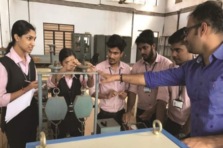 KMCT College of Engineering campus in Kozhikode, Kerala, India — photo 6
