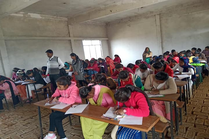 Upendra Jeet Singh Mahila Mahavidyalay campus in Allahabad, Uttar Pradesh, India — photo 2