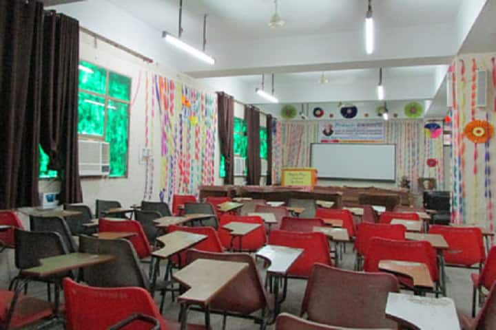 State Lal Bahadur Shastri Homeopathic Medical College and Hospital campus in Allahabad, Uttar Pradesh, India — photo 4
