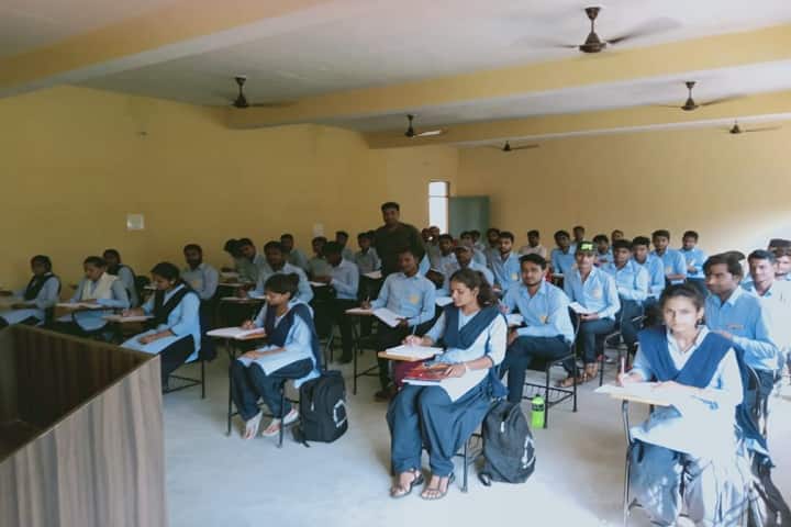 Sant Ram Lakhan Degree College campus in Allahabad, Uttar Pradesh, India — photo 2