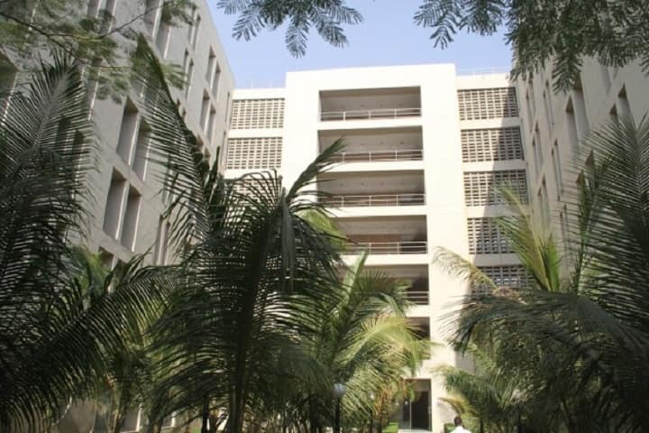 Adani Institute of Infrastructure Management campus in Ahmedabad, Gujarat, India — photo 2