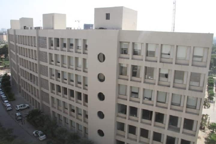 Adani Institute of Infrastructure Management campus in Ahmedabad, Gujarat, India — photo 4