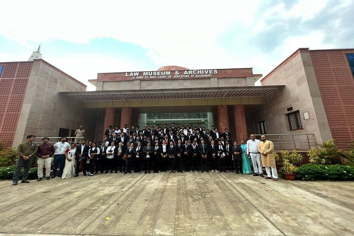 Prayag Vidhi Mahavidyalaya campus in Allahabad, Uttar Pradesh, India — photo 1