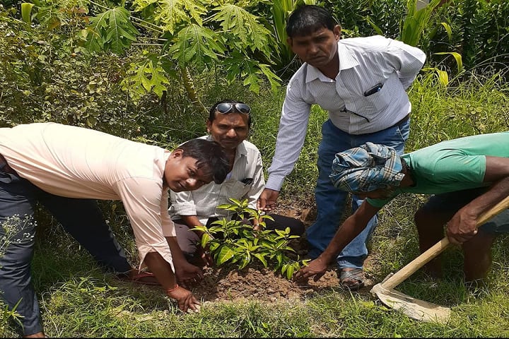 Mewa Lal Singh Degree College campus in Allahabad, Uttar Pradesh, India — photo 2