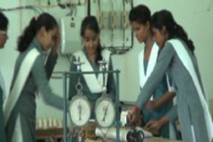 Government Girls Polytechnic campus in Allahabad, Uttar Pradesh, India — photo 4