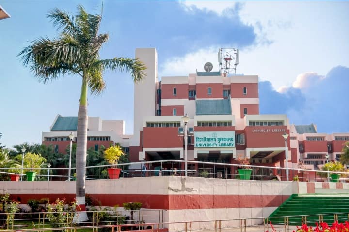 College of Technology (GBPUAT Pantnagar) campus in Pantnagar, Uttarakhand, India — photo 6
