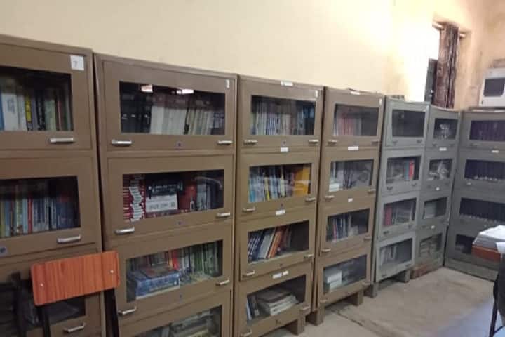 Gyan Chandra Shrivastava Government Post Graduate College campus in Damoh, Madhya Pradesh, India — photo 2