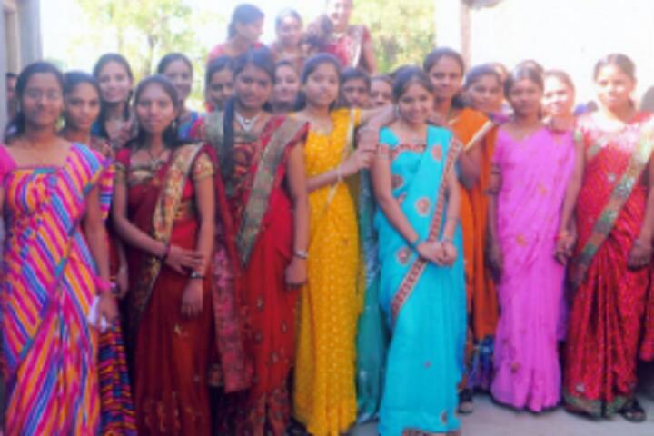 Tribal Education Society's Arts Commerce and Science Mahila Mahavidyalaya campus in Nandurbar, Maharashtra, India — photo 2