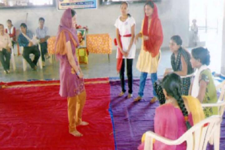 Tribal Education Society's Arts Commerce and Science Mahila Mahavidyalaya campus in Nandurbar, Maharashtra, India — photo 5