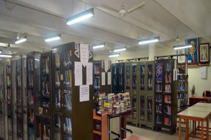 LDCE campus in Ahmedabad, Gujarat, India — photo 2