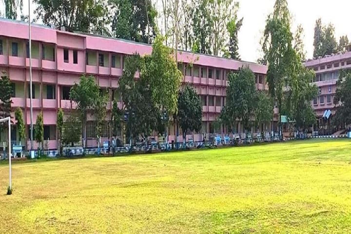 Sukanta Mahavidyalaya campus in Jalpaiguri, West Bengal, India — photo 1