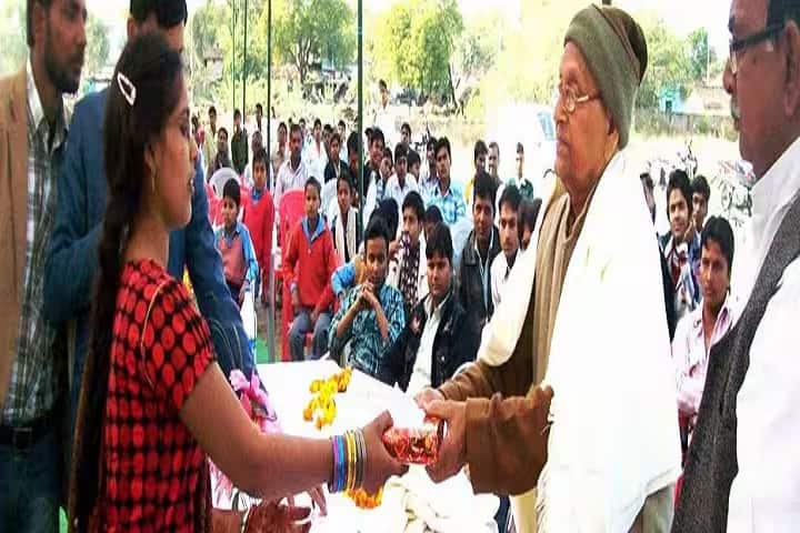 Sw Sundar Lal Shivhare Degree College campus in Maudaha, Uttar Pradesh, India — photo 6