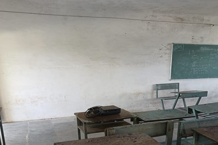 GS Science Arts and Commerce College campus in Khamgaon, Maharashtra, India — photo 3