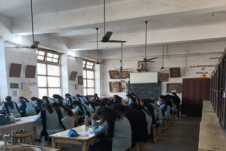 GS Science Arts and Commerce College campus in Khamgaon, Maharashtra, India — photo 6