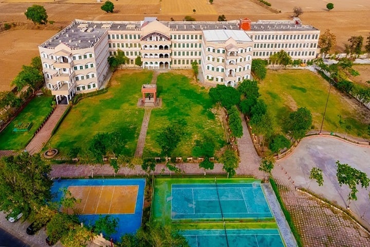 Dronacharya College of Engineering campus in Gurgaon, Haryana, India — photo 1