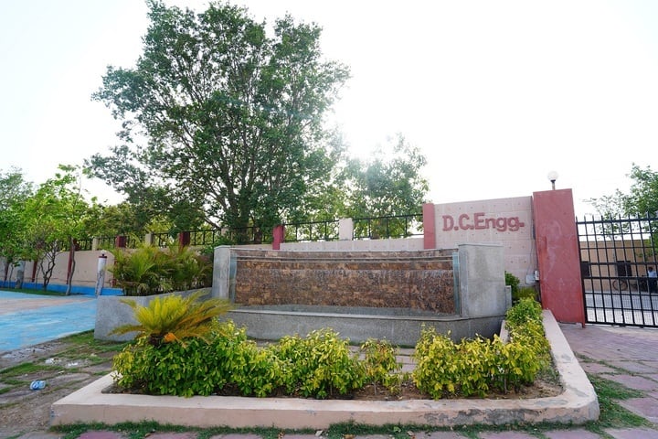 Dronacharya College of Engineering campus in Gurgaon, Haryana, India — photo 6
