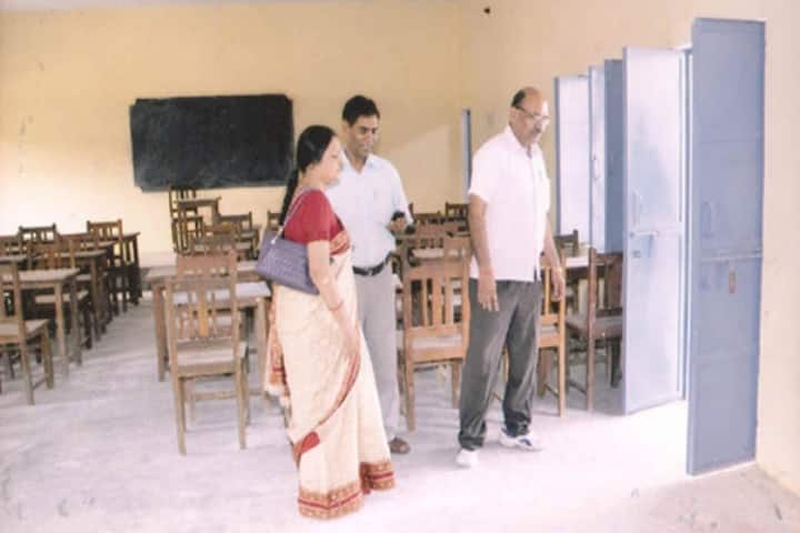 Ram Swaroop Gram Udyog PG College campus in Kanpur Dehat, Uttar Pradesh, India — photo 3