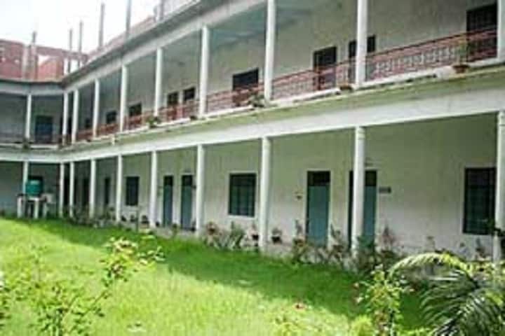 Rani Chandraprabha Degree College campus in Fatehpur, Uttar Pradesh, India — photo 2