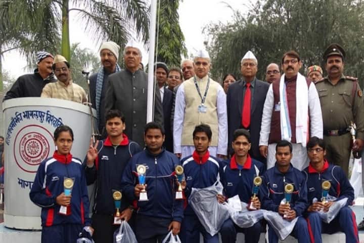 RS College campus in Tarapur, Bihar, India — photo 2