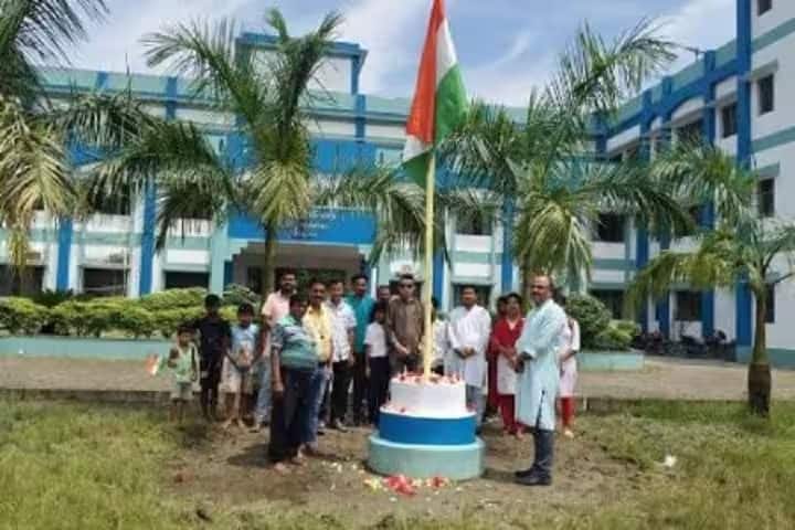 Lilabati Mahavidyalaya campus in Jateshwar, West Bengal, India — photo 4
