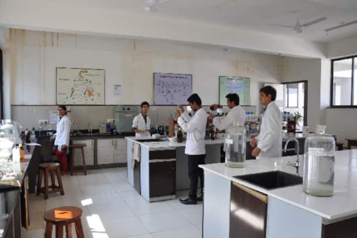 KLE University College of Pharmacy campus in Belgaum, Karnataka, India — photo 3