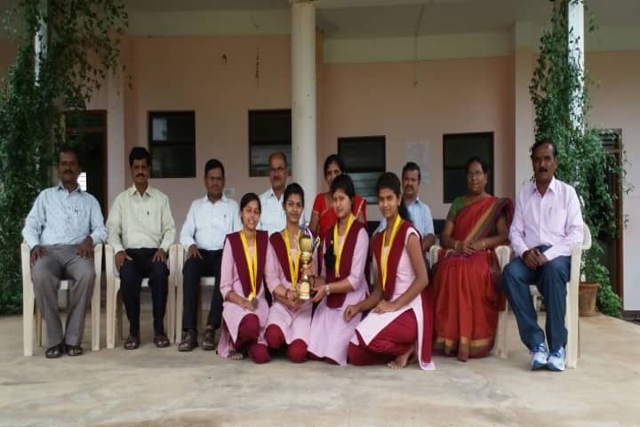 Government First Grade Women's College campus in Davanagere, Karnataka, India — photo 2