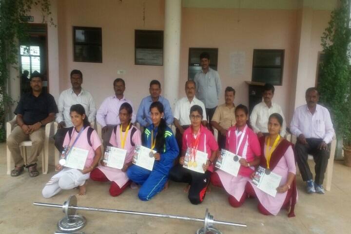 Government First Grade Women's College campus in Davanagere, Karnataka, India — photo 3