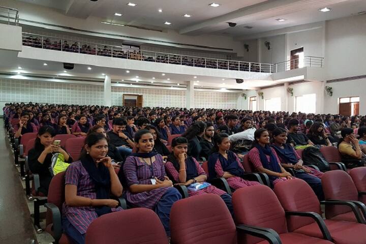 Dr G Shankar Government Women's First Grade College and PG Study Centre campus in Udupi, Karnataka, India — photo 4