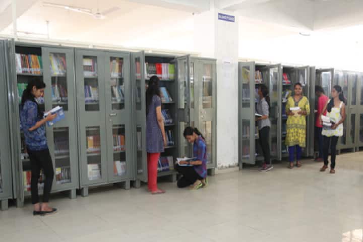 SAL Engineering and Technical Institute campus in Ahmedabad, Gujarat, India — photo 2