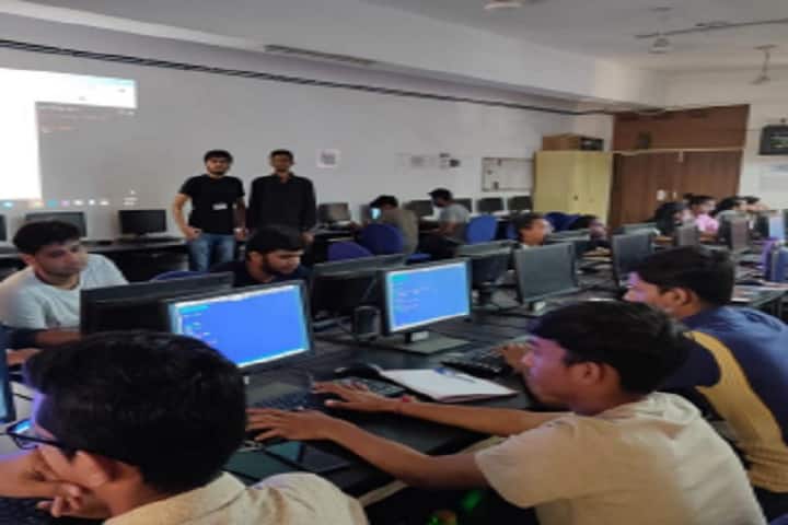SAL Engineering and Technical Institute campus in Ahmedabad, Gujarat, India — photo 5