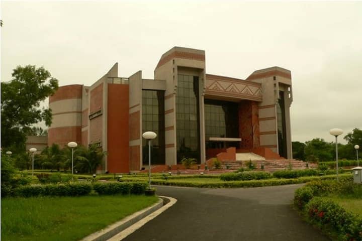 IIM Calcutta campus in Kolkata, West Bengal, India — photo 2